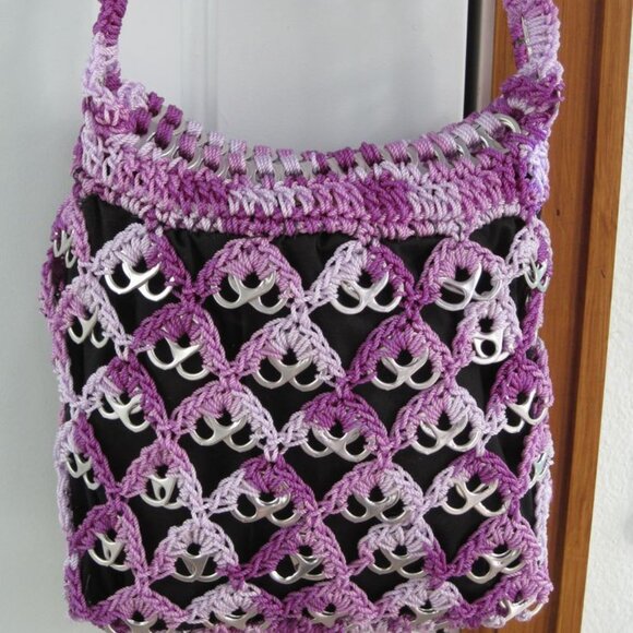 500 Aluminum Pop Top Pull Tabs of varying sizes and colors for crafting - Picture 4 of 6